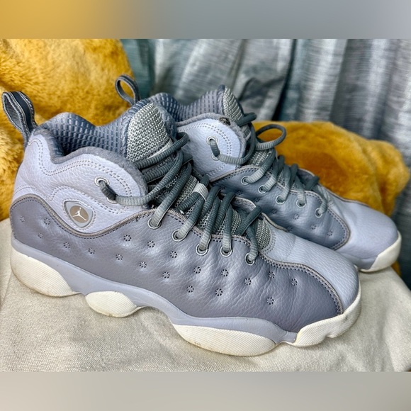 Air Jordan Jumpman Team 2 BG Youth Size 7Y ‘Cool Gray’ Basketball Shoes Sneakers - Picture 2 of 12